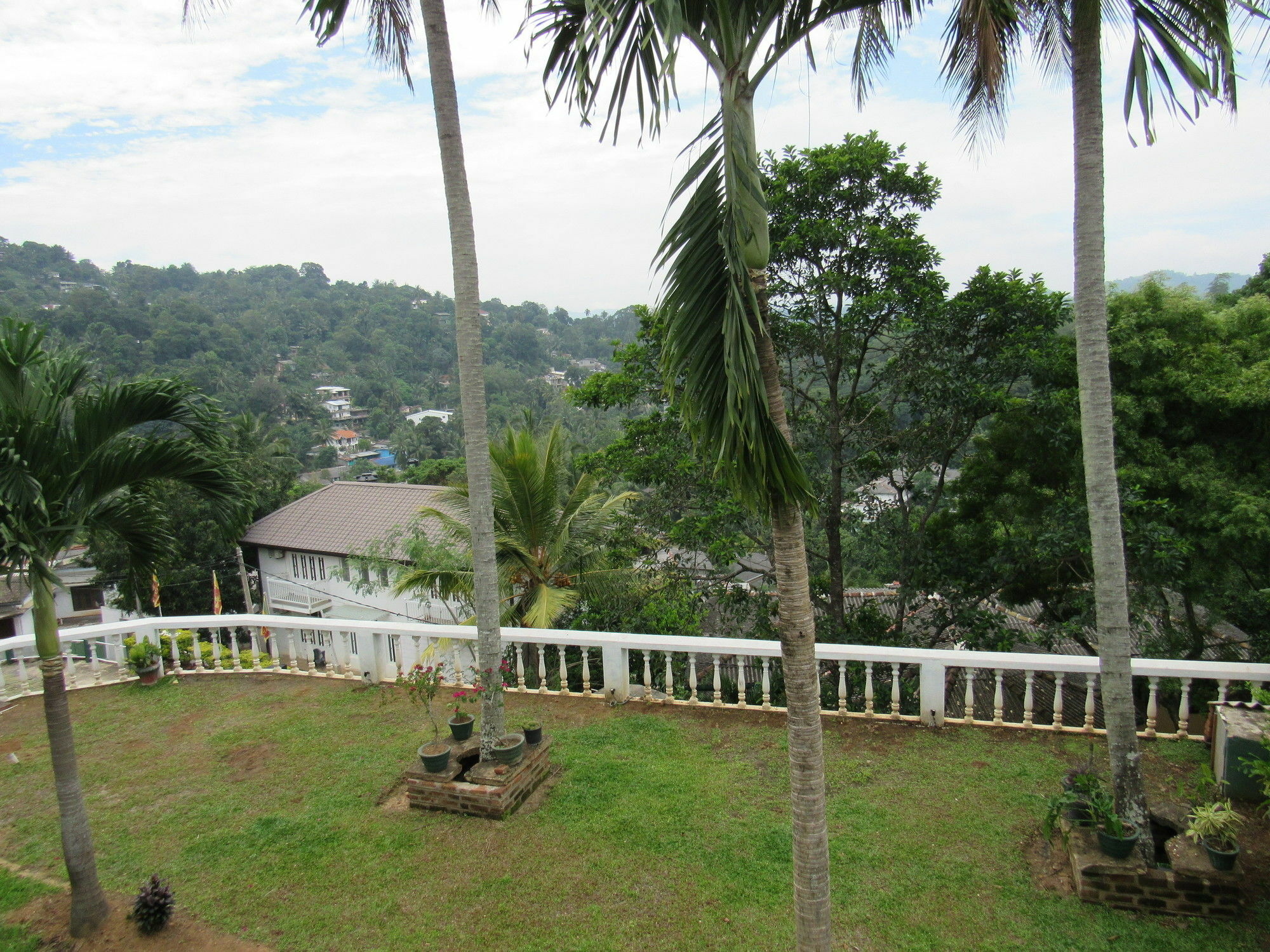 King Leisure Residence Kandy Kültér fotó